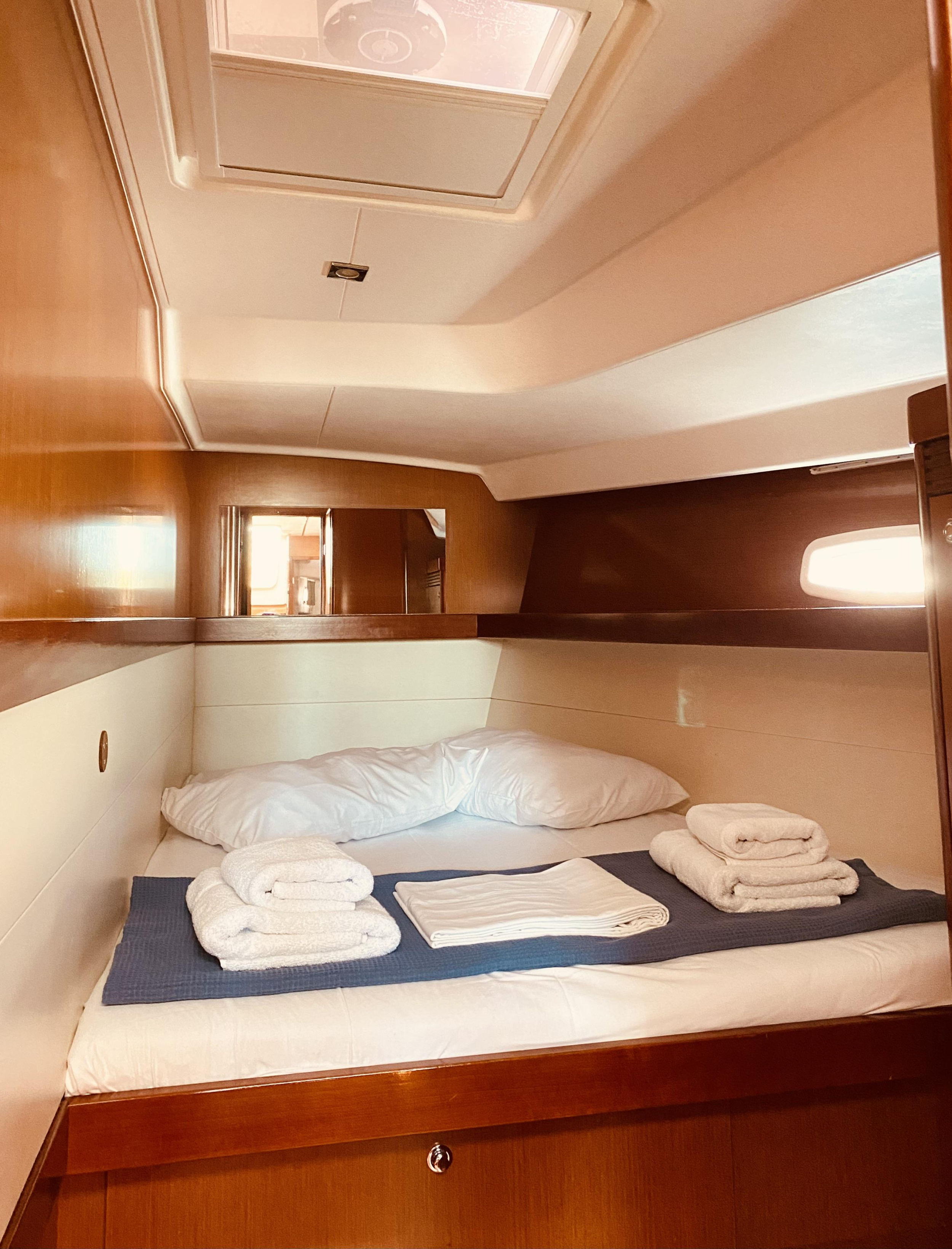 Photo #2 - Oceanis 50 (Pura Vida (Pax 12)) en Lefkada - 6497