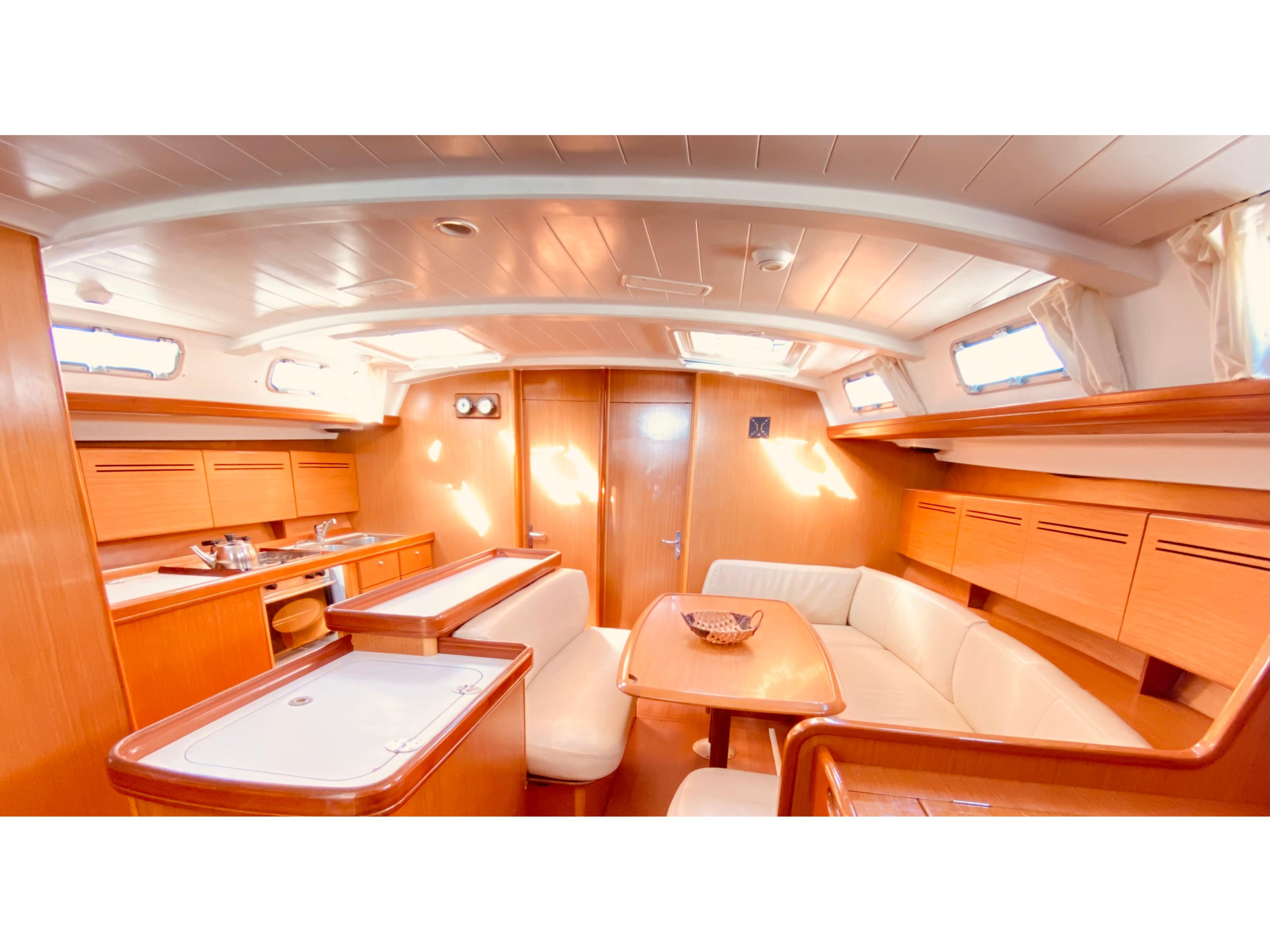Photo #6 - Beneteau Cyclades 50.5 (Christina (Pax 12)) en Lefkada - 6499