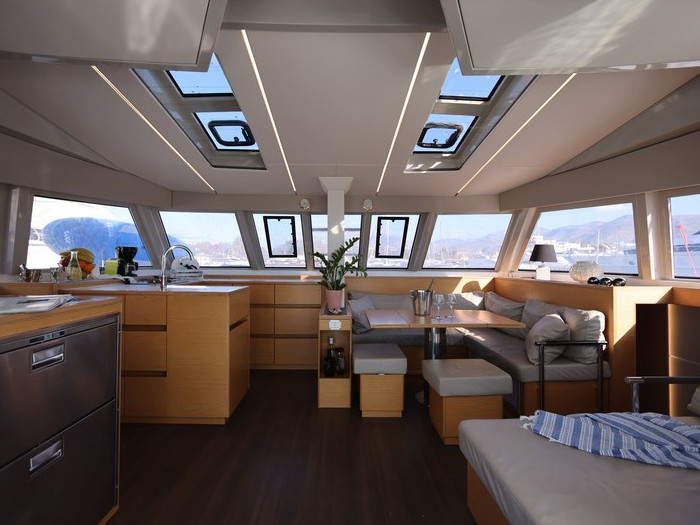 Photo #5 - Nautitech 46 Fly (Sithonia) in Athen - 20376