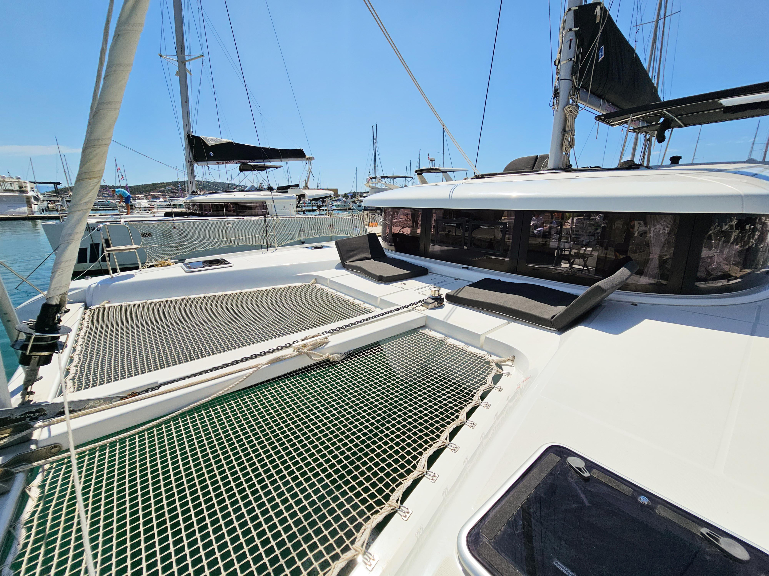 Photo #15 - Lagoon 42 (NERA) in Trogir - 16617