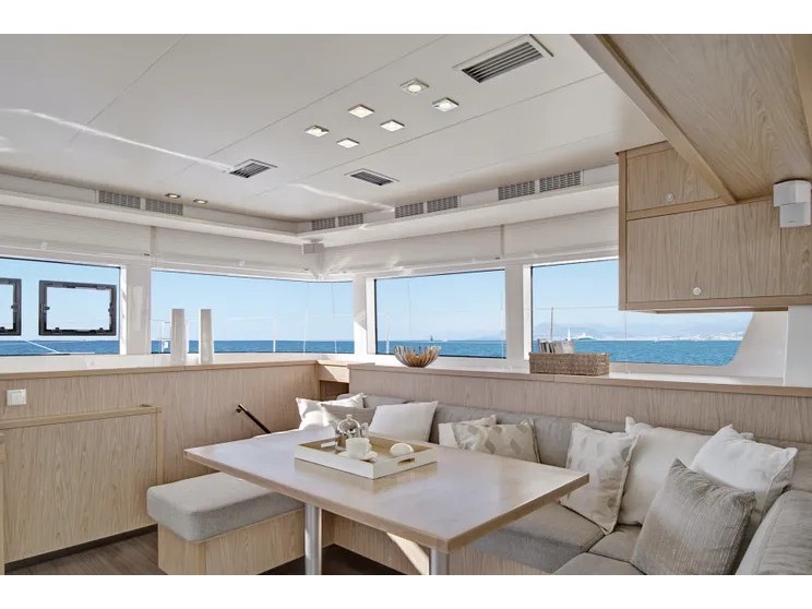 Photo #10 - Lagoon 52 - 6 Cabin (Queen of Hearts ( - - Refit 2022)) in Athen - 20372