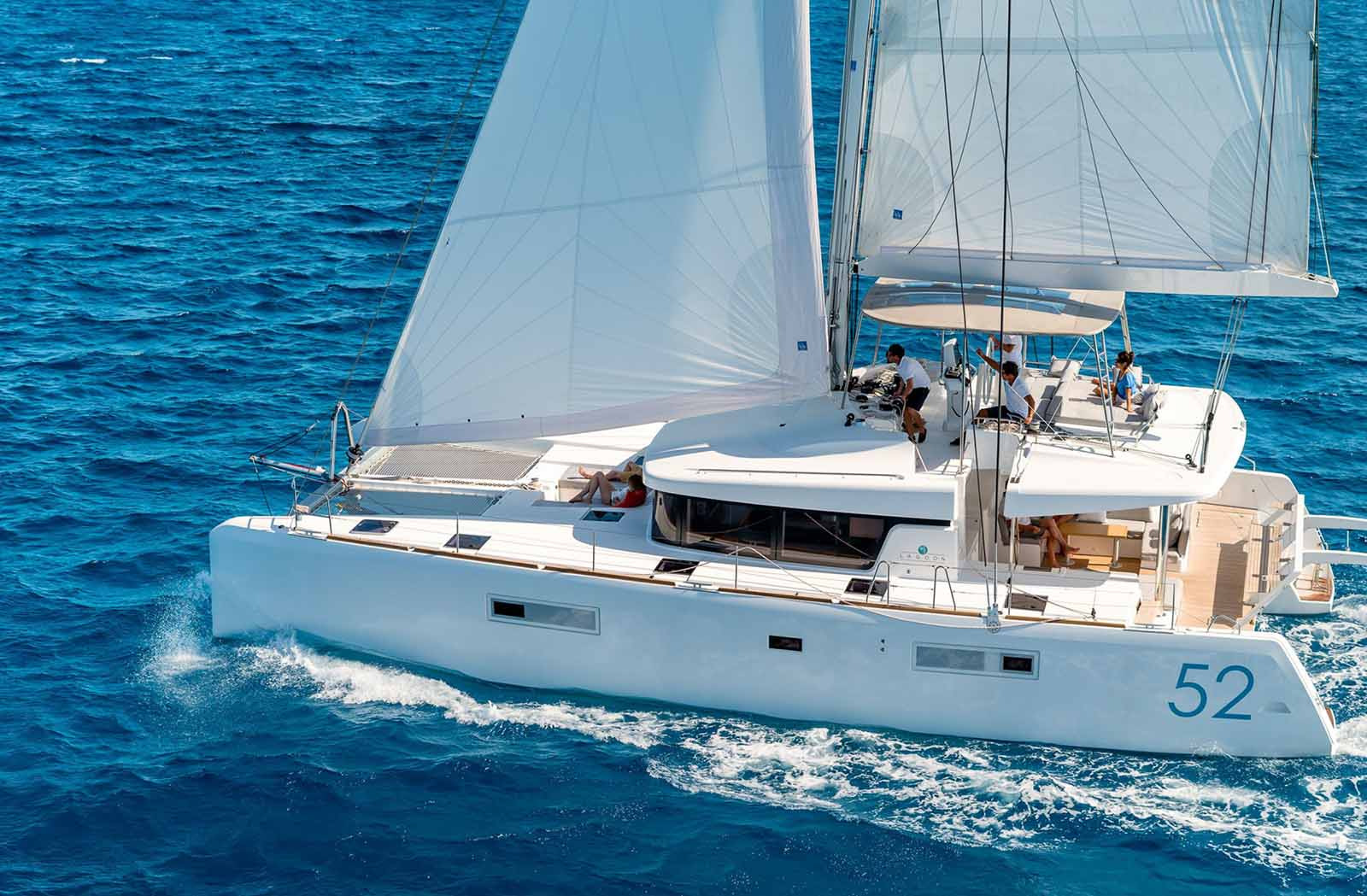 Photo #13 - Lagoon 52 - 6 Cabin (Queen of Hearts ( - - Refit 2022)) in Athen - 20372