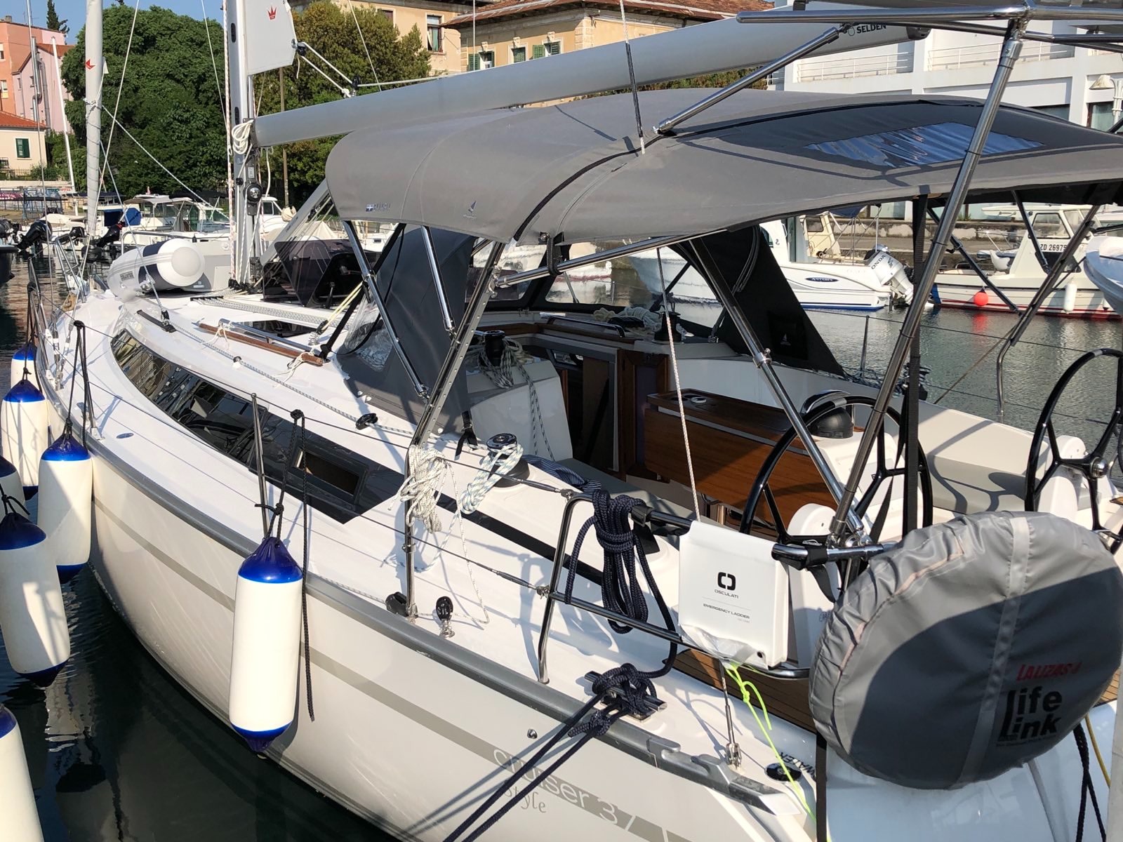 Photo #12 - Bavaria Cruiser 37 Style (FORTUNATA) in Zara - 18356