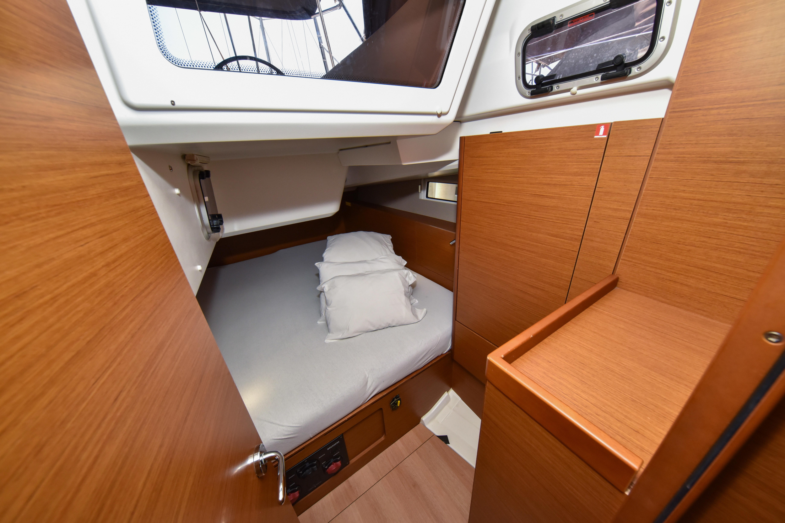 Photo #36 - Sun Odyssey 490 (Swannabe) in Sukosan - 9716