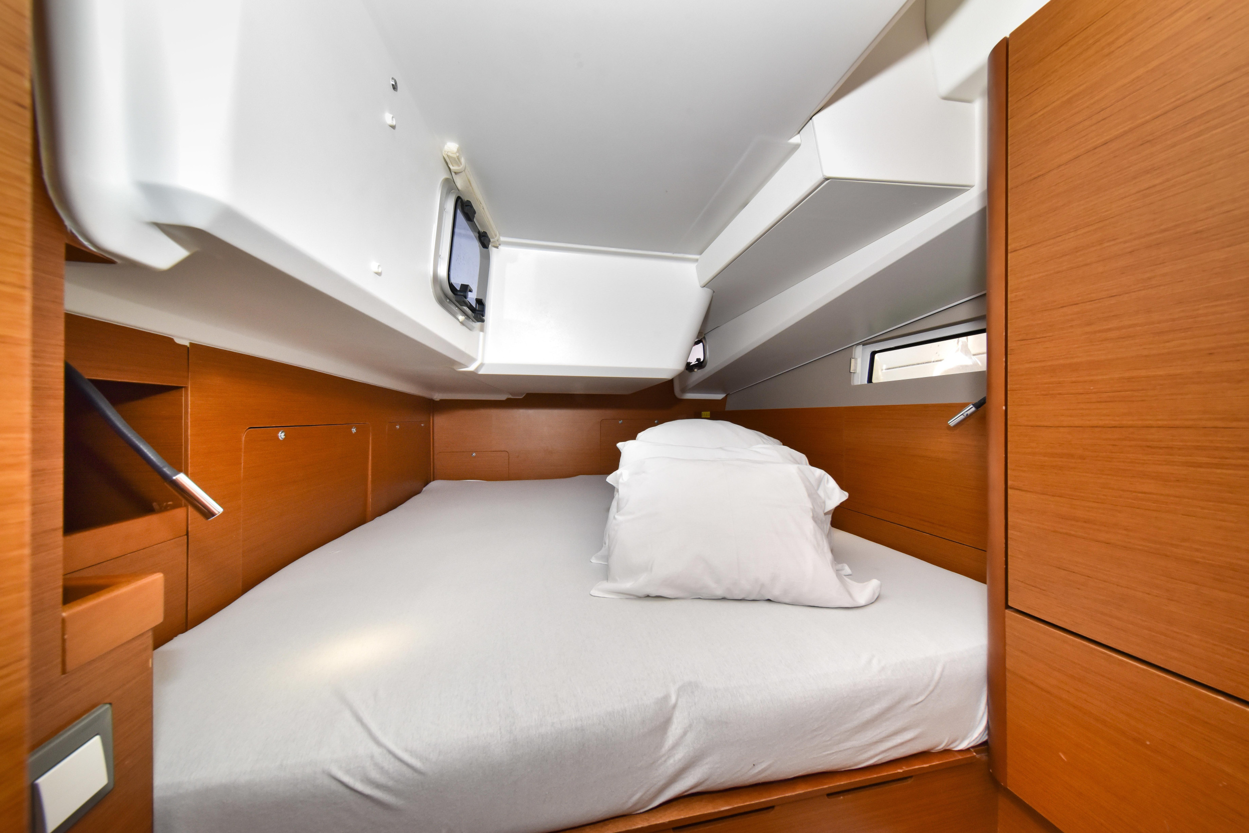 Photo #5 - Sun Odyssey 490 (Swannabe) in Sukosan - 9716