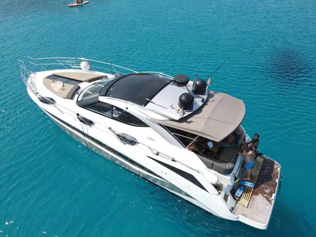 Galeon 385 HTS (Manoli) Main image - 0
