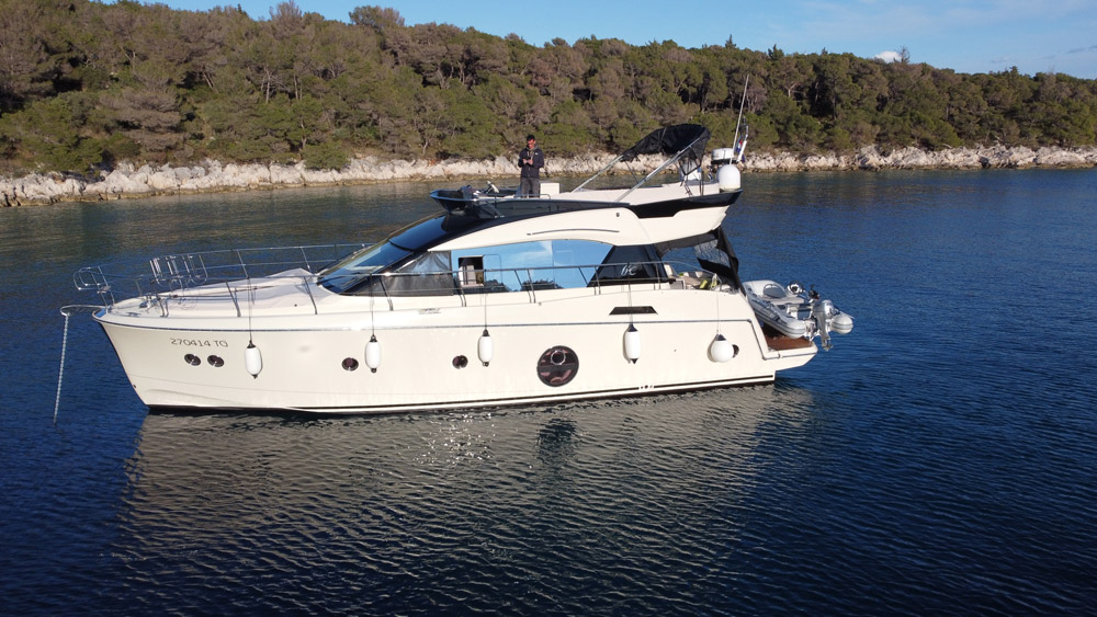 Photo #19 - Monte Carlo 5 (Sundowner) in Trogir - 14356