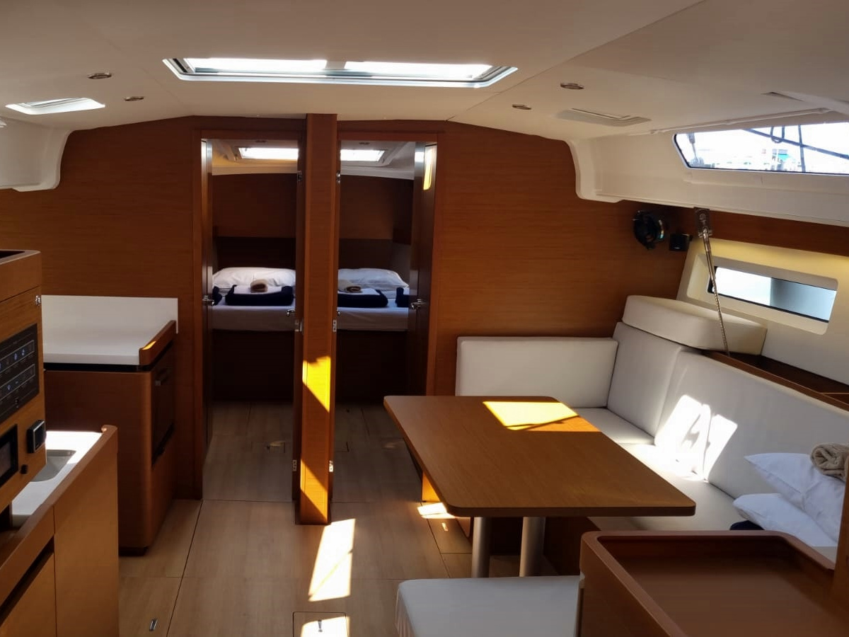 Photo #28 - Sun Odyssey 490 (Izzy) en Rogac - 18333