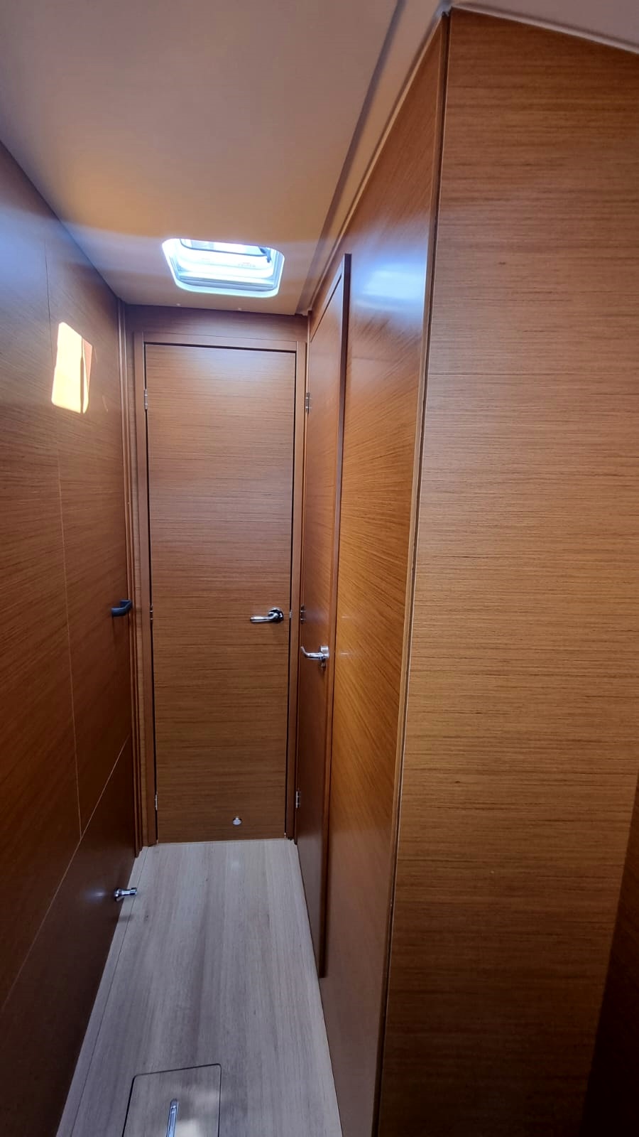Photo #16 - Sun Odyssey 490 (Izzy) en Rogac - 18333