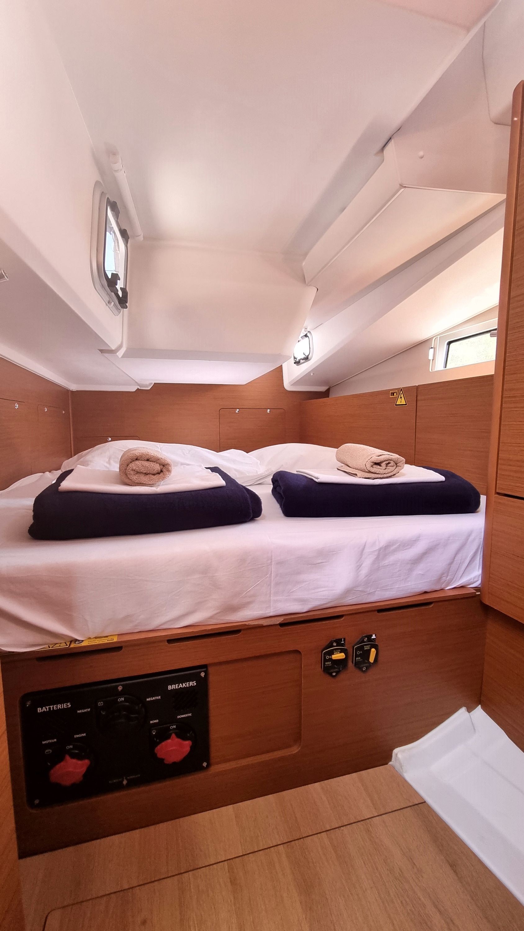Photo #5 - Sun Odyssey 490 (Izzy) en Rogac - 18333