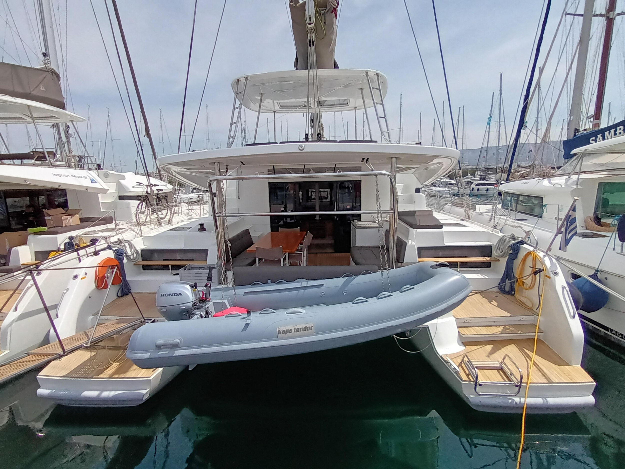 Photo #17 - Lagoon 50 (Icarus) in Atene - 15841