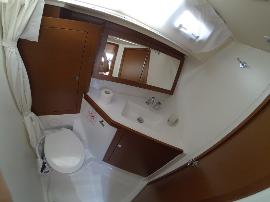 Photo #5 - Oceanis 45 (Neška II) in Sibenik - 18105