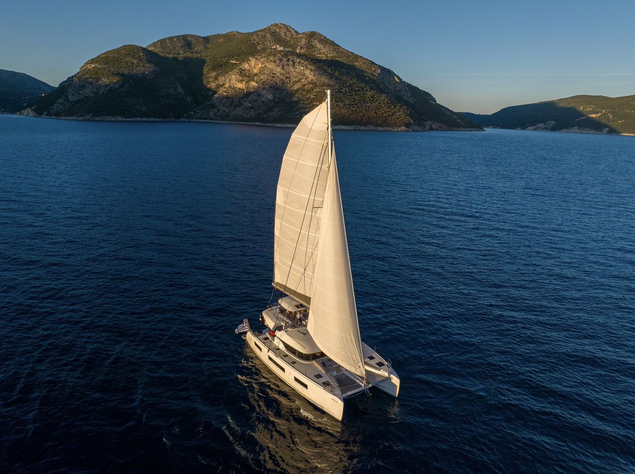 Photo #11 - Lagoon 51 (NORTH STAR) in Lefkada - 21239