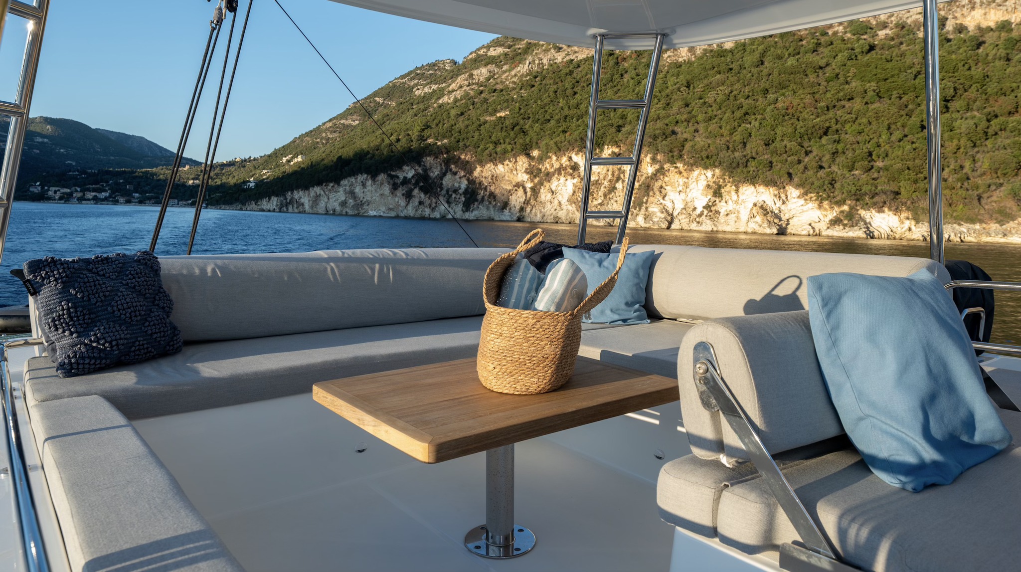 Photo #12 - Lagoon 51 (NORTH STAR) in Lefkada - 21239