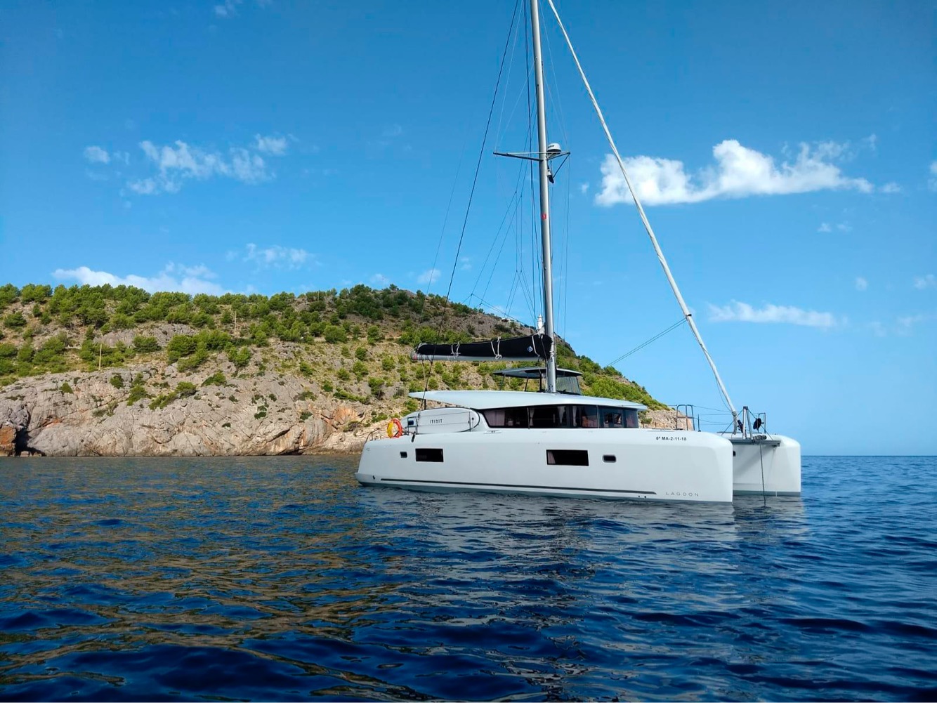 Photo #1 - Lagoon 42 (Genista II) in Sant Antoni de Portmany - 12178