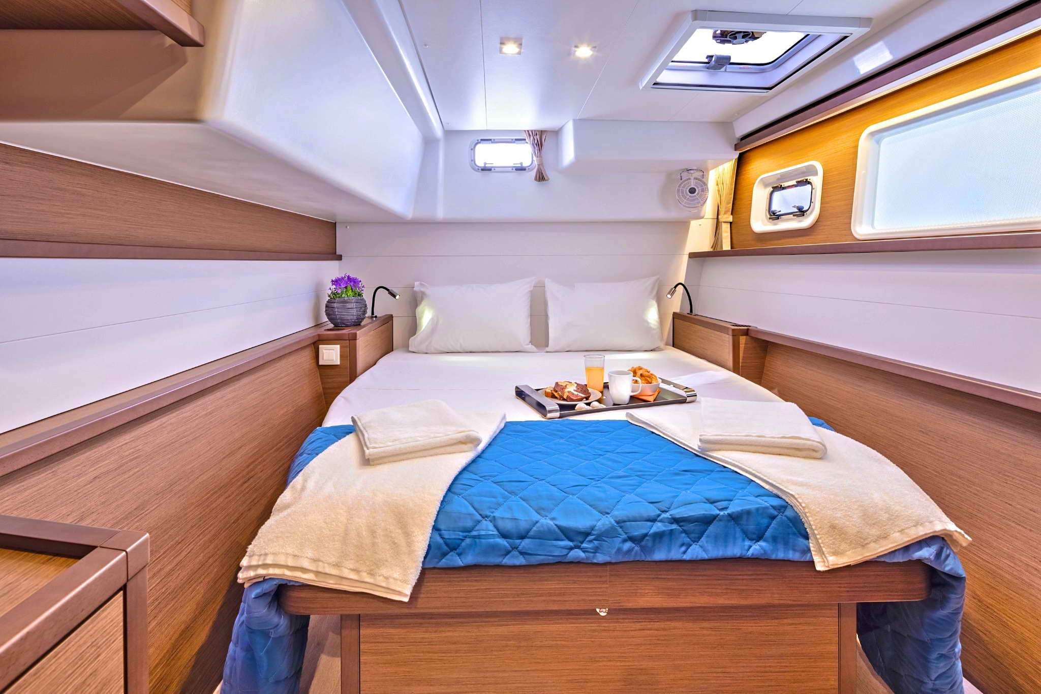 Photo #2 - Lagoon 450 Flybridge (Alegria) in Athen - 23052