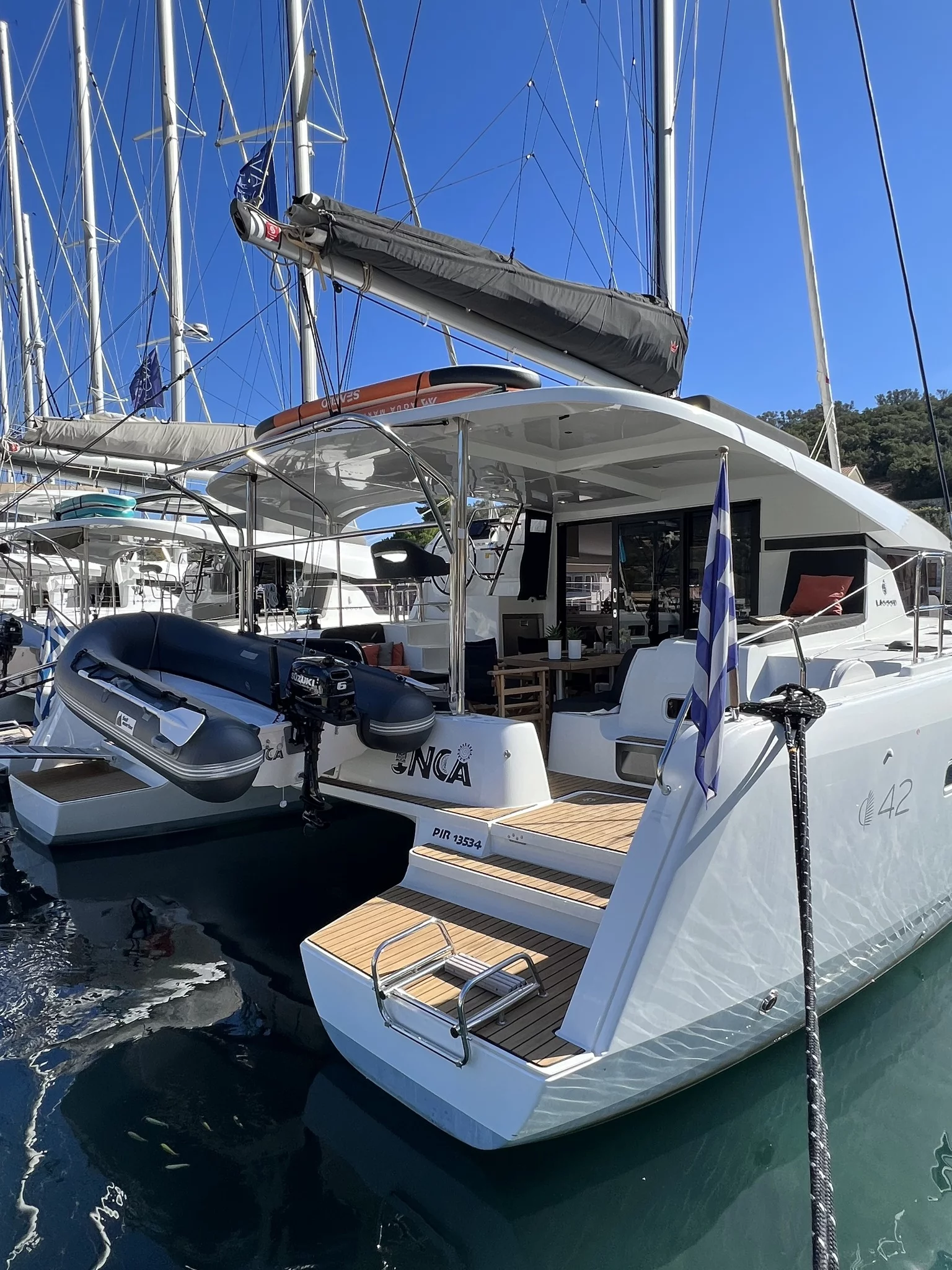 Lagoon 42 (INCA)  - 1