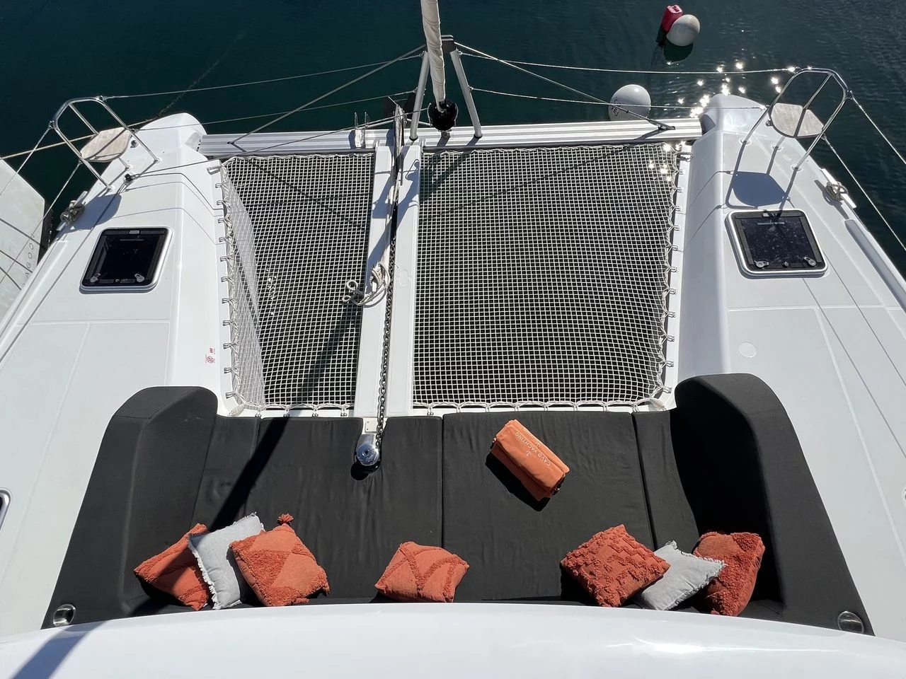Lagoon 42 (INCA)  - 19