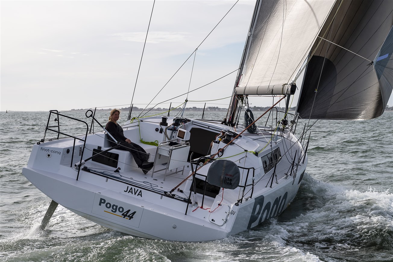 Photo #7 - Pogo 44 (TOSTAKY) in Le Marin - 20475