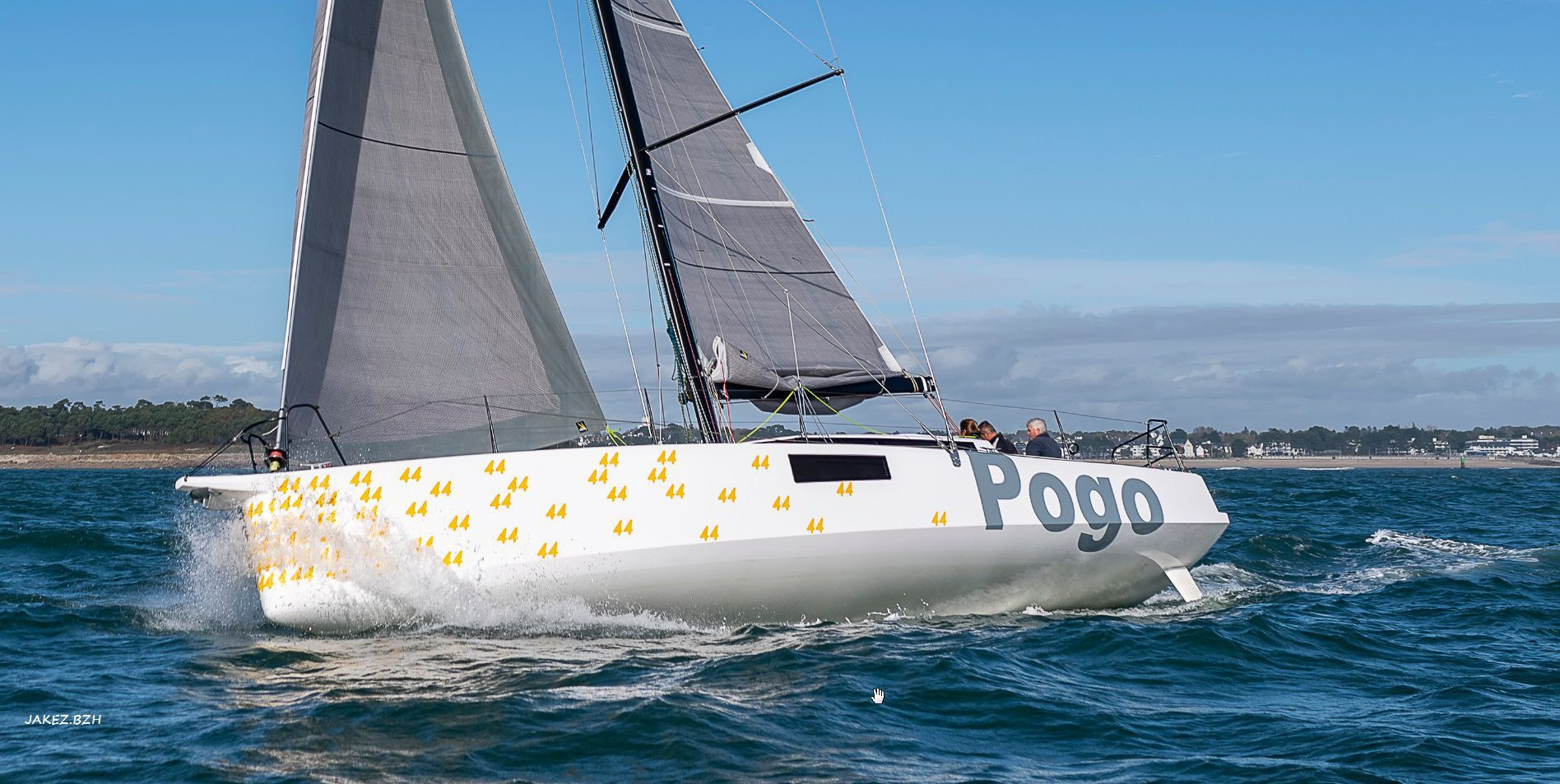 Photo #13 - Pogo 44 (TOSTAKY) in Le Marin - 20475