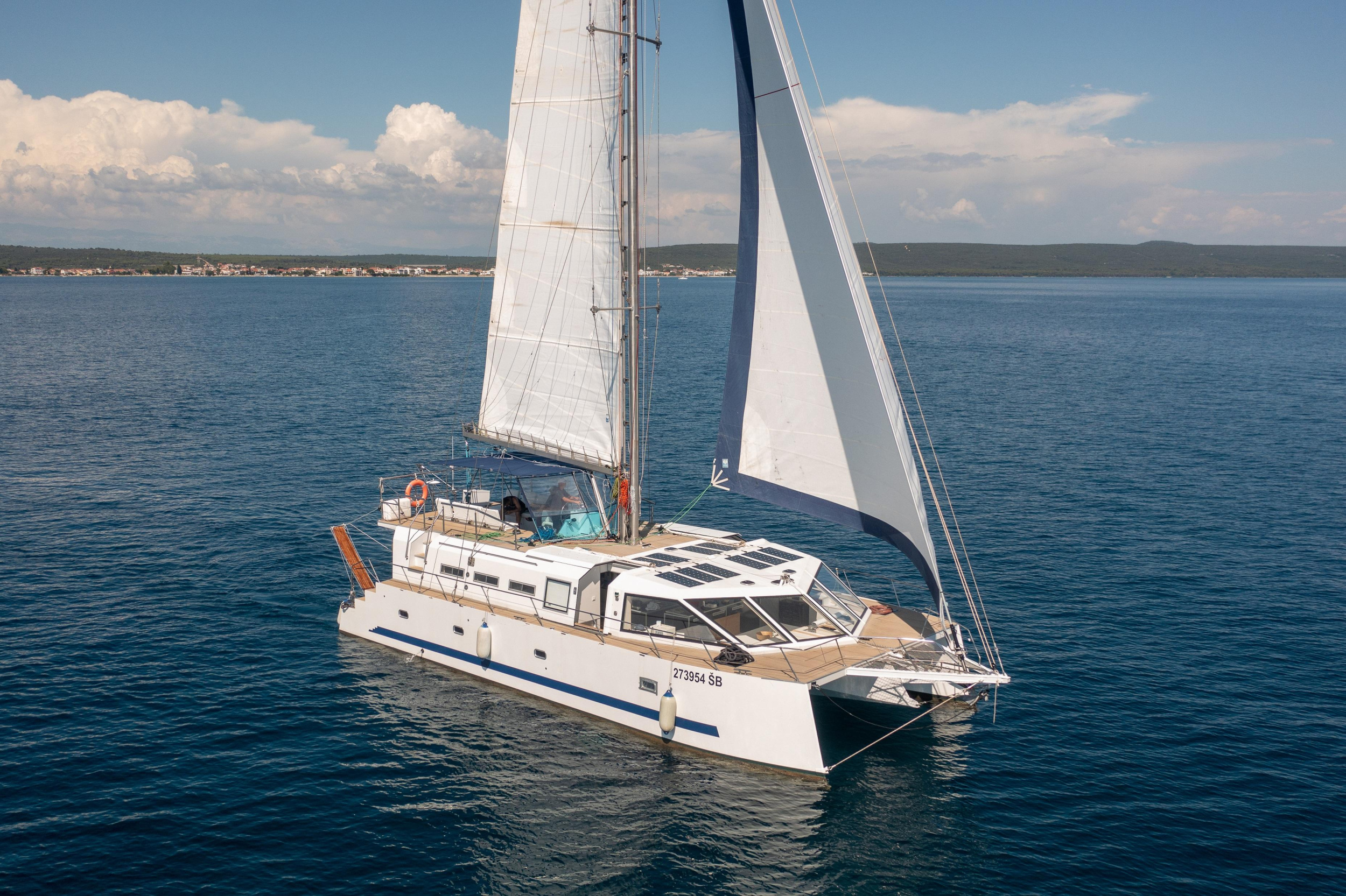 Photo #10 - Catamaran (UPWIND) in Trogir - 19349