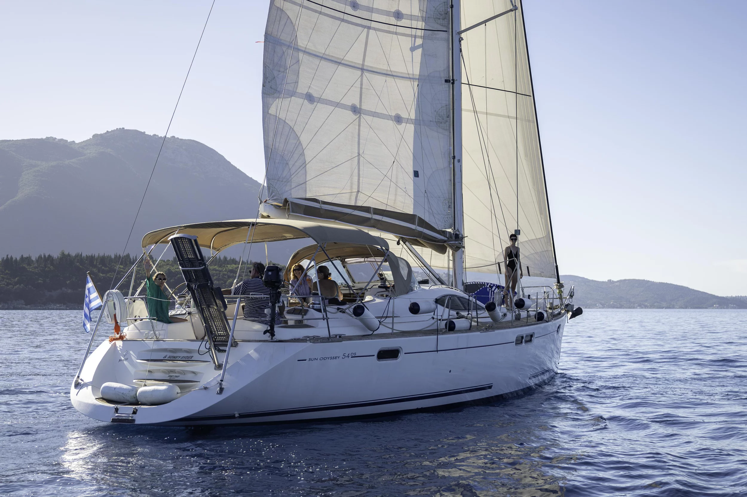 Sun Odyssey 54DS (Honey Ryder)  - 4