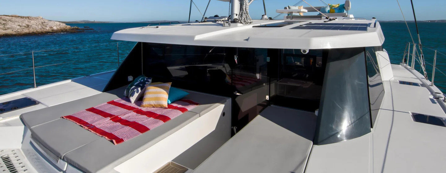 Photo #8 - Leopard 42 () in Nassau - 20550