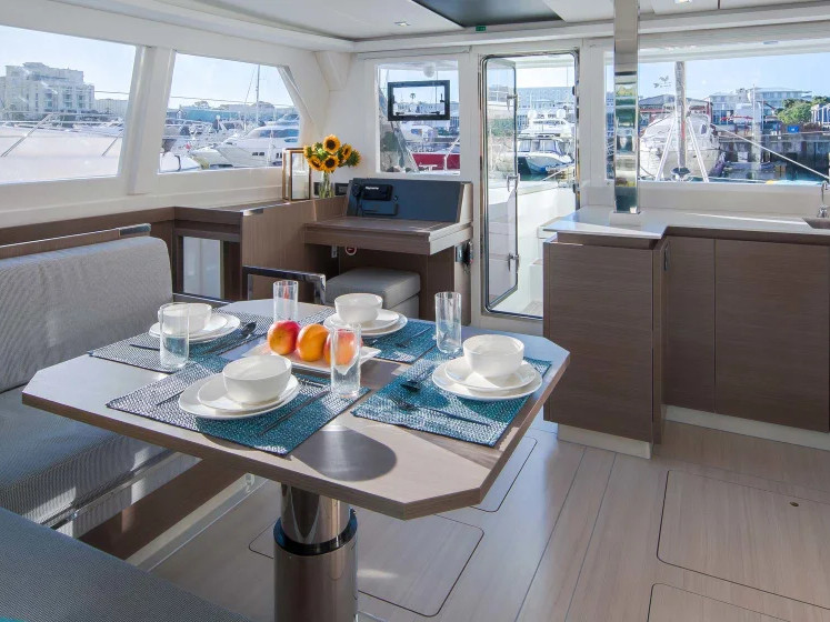 Photo #5 - Leopard 42 () en Marsh Harbour - 20555