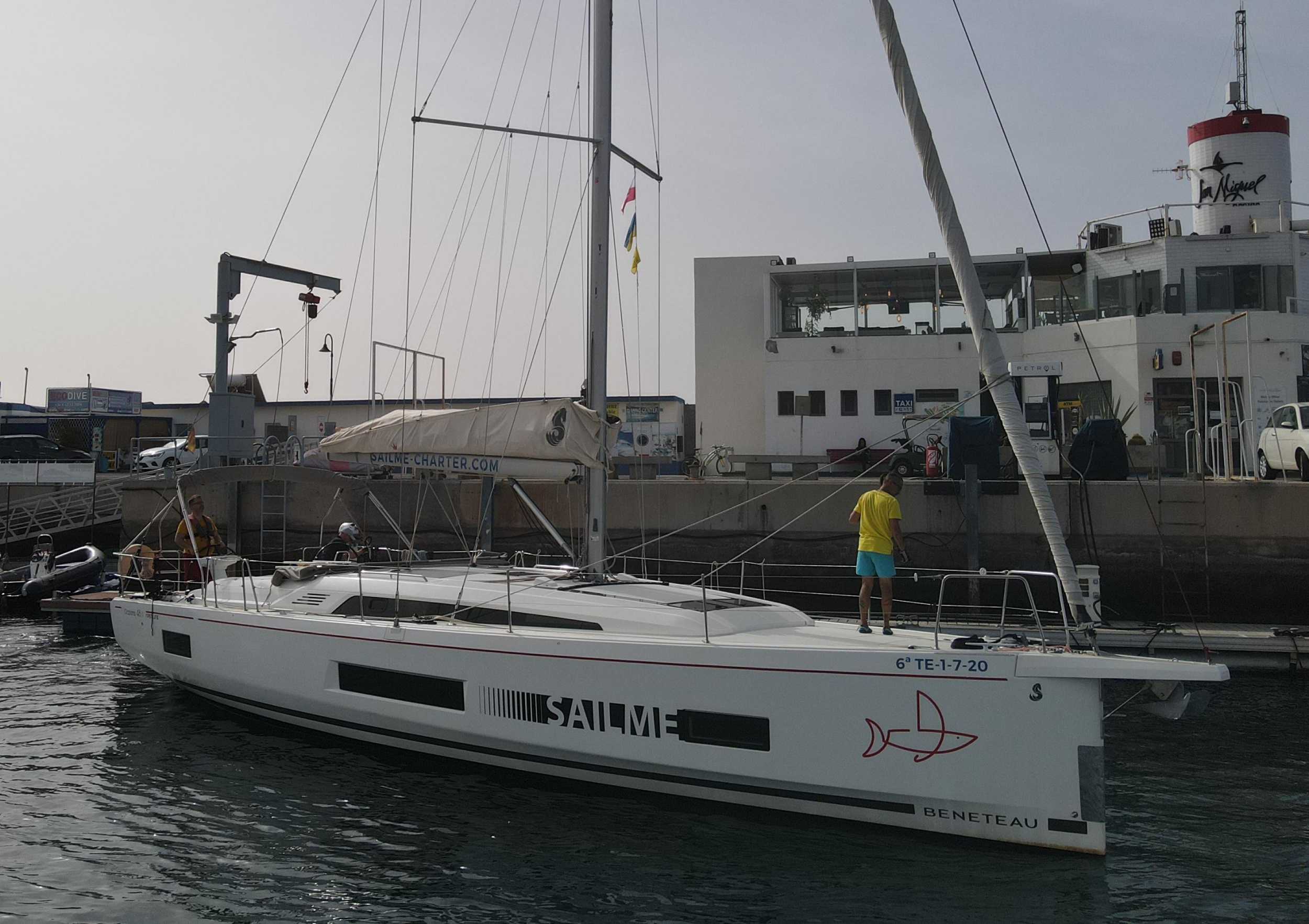 Photo #7 - Oceanis 46.1 (Yess Boss (First Line)) in Teneriffa - 11331