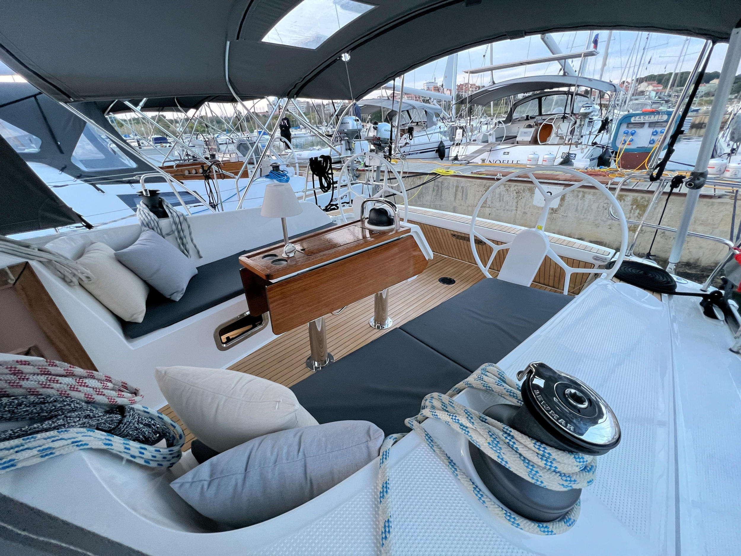 Photo #13 - Bavaria Cruiser 41 (Panda III) in Pula - 15875
