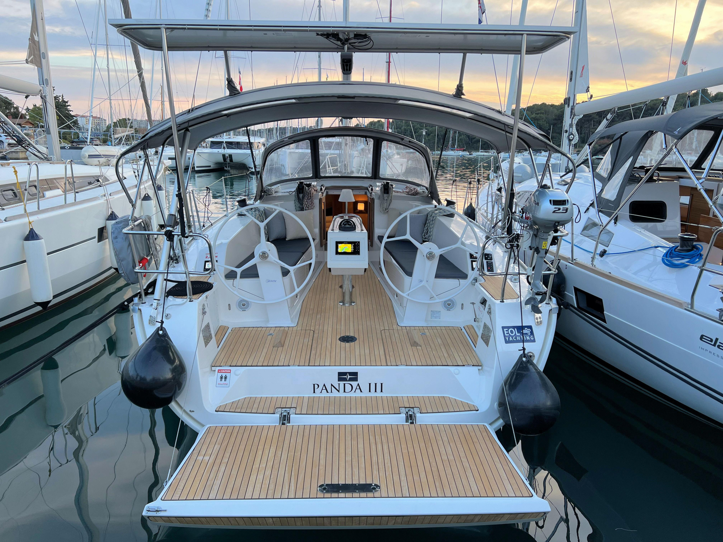 Photo #5 - Bavaria Cruiser 41 (Panda III) in Pula - 15875