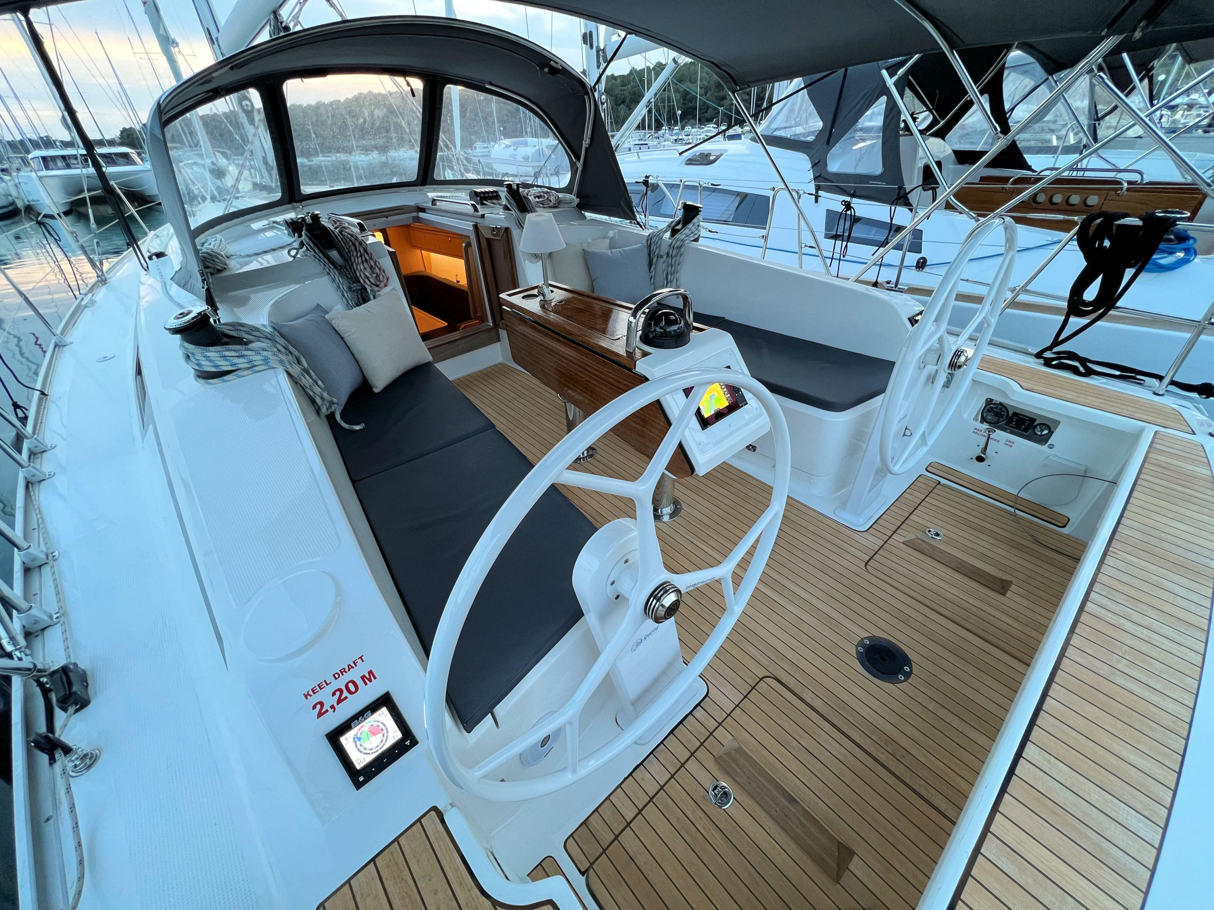 Photo #15 - Bavaria Cruiser 41 (Panda III) in Pula - 15875