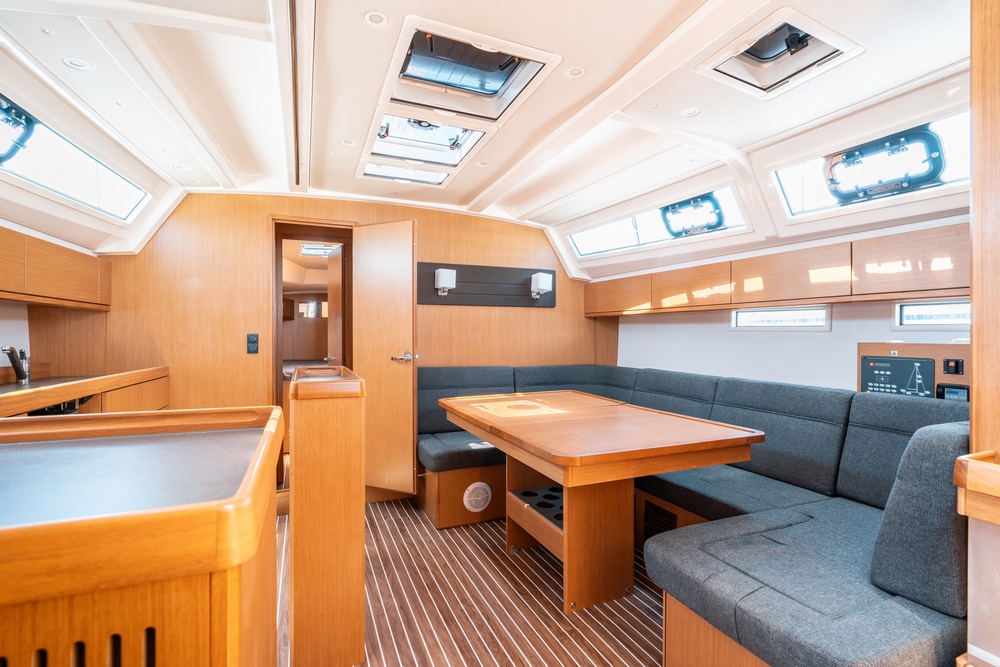 Photo #9 - Bavaria 46 - Cruiser (Fedra) in Rodi - 20834