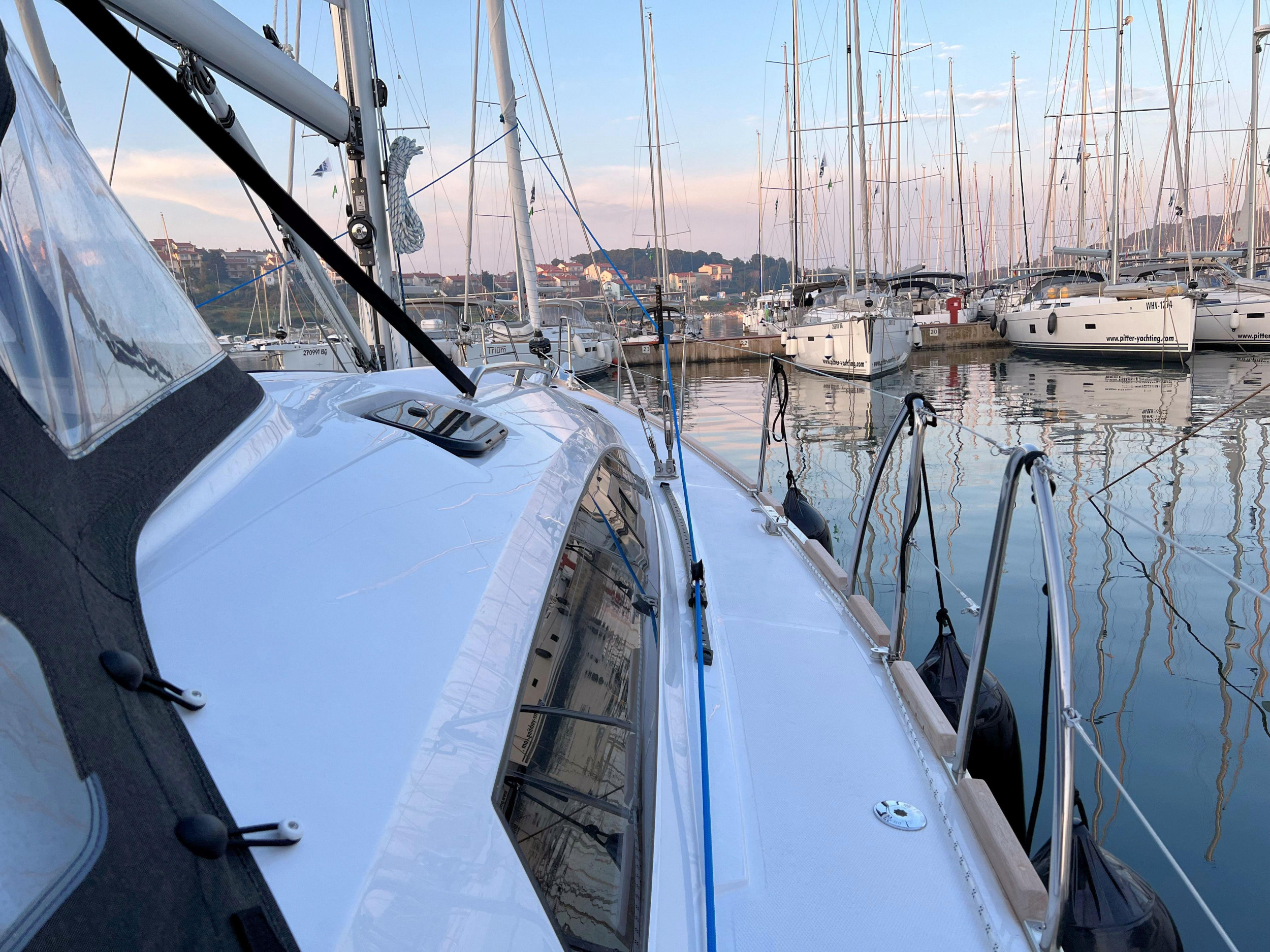Photo #11 - Elan Impression 45.1 Owner version (Polaris) en Pula - 18331
