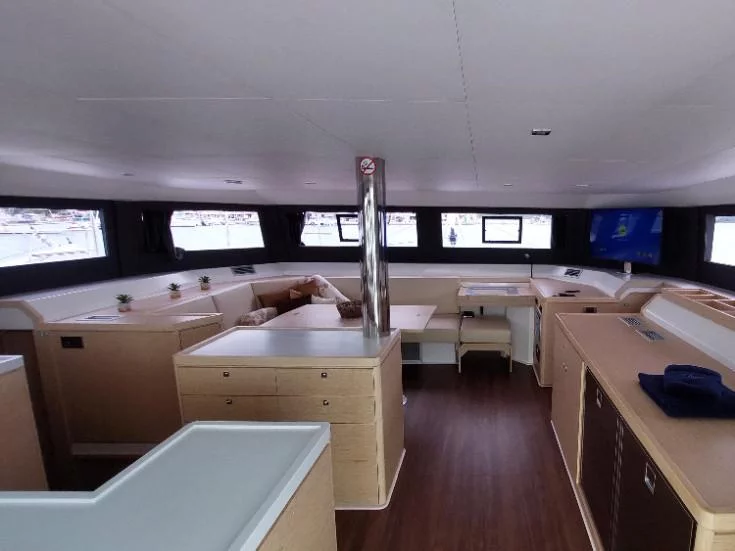 Dufour Catamaran 48 (Mojito) Interior image - 1