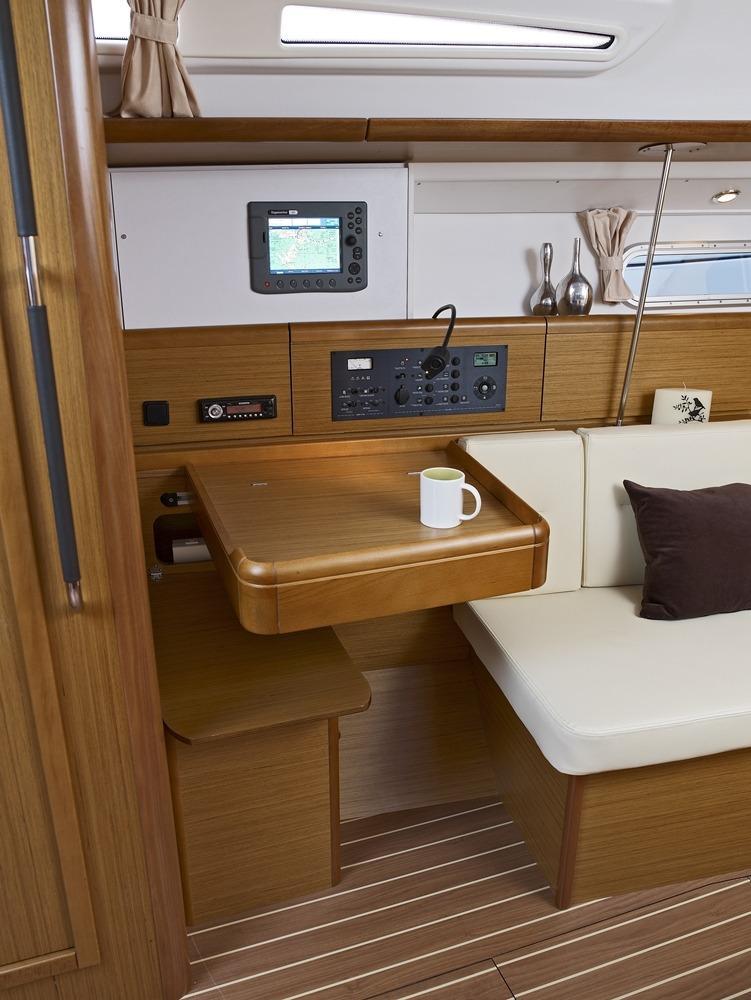 Photo #4 - Sun Odyssey 42 i (Argonaute) in Lefkada - 20599