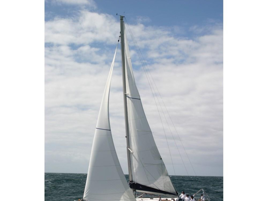 Main image - 0
