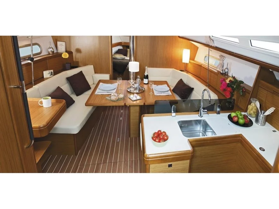 Sun Odyssey 42 i (Argonaute) Interior image - 7