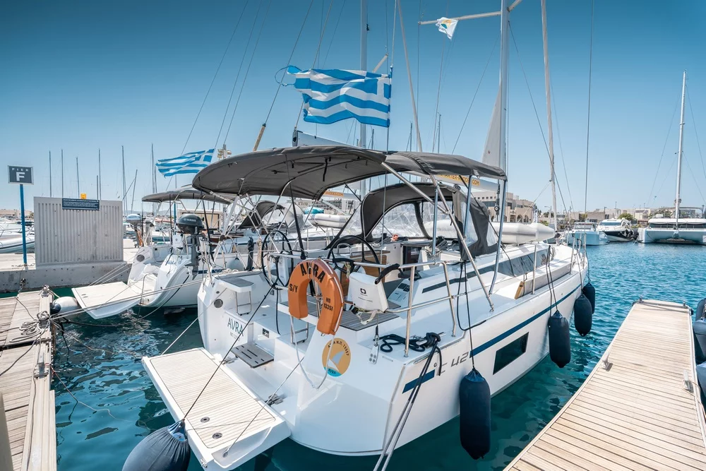 Bavaria C42 (Avra)  - 9