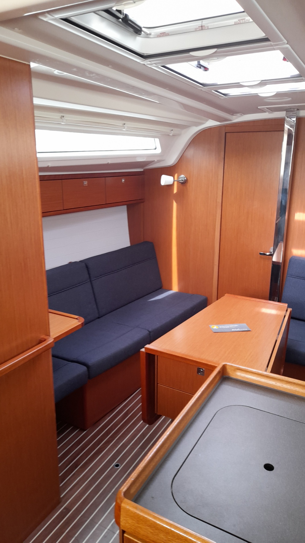 Photo #12 - Bavaria 37 Cruiser (Nenemia) en Rodas - 15897