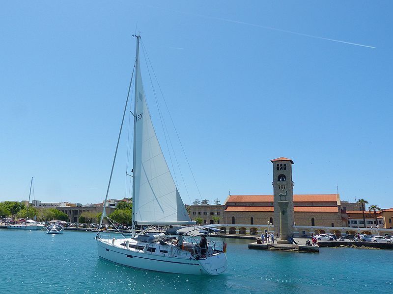 Photo #11 - Bavaria 37 Cruiser (Nenemia) en Rodas - 15897