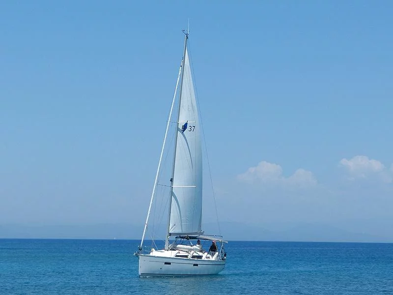 Bavaria 37 Cruiser (Nenemia)  - 12