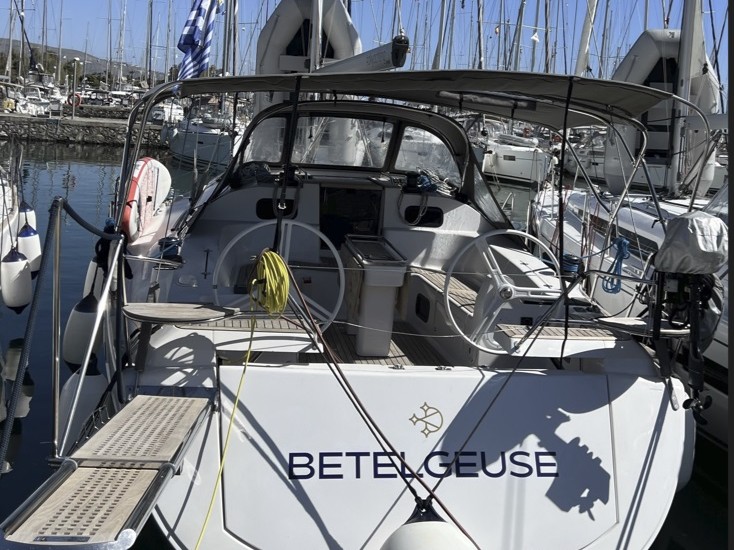 Photo #1 - Elan Impression 45 (Betelgeuse (Electric Heads, Inverter)) in Athens - 8208