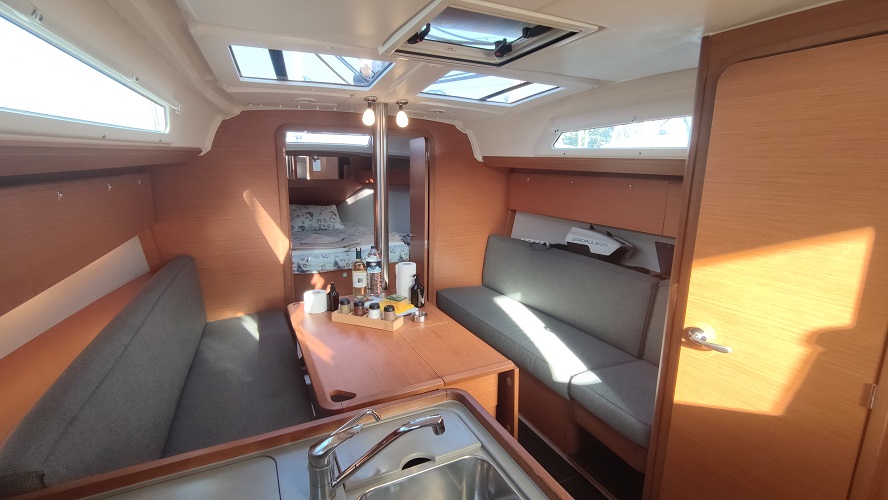Photo #14 - Dufour 360 3 Cabin (Gracia) in Fethiye - 16536