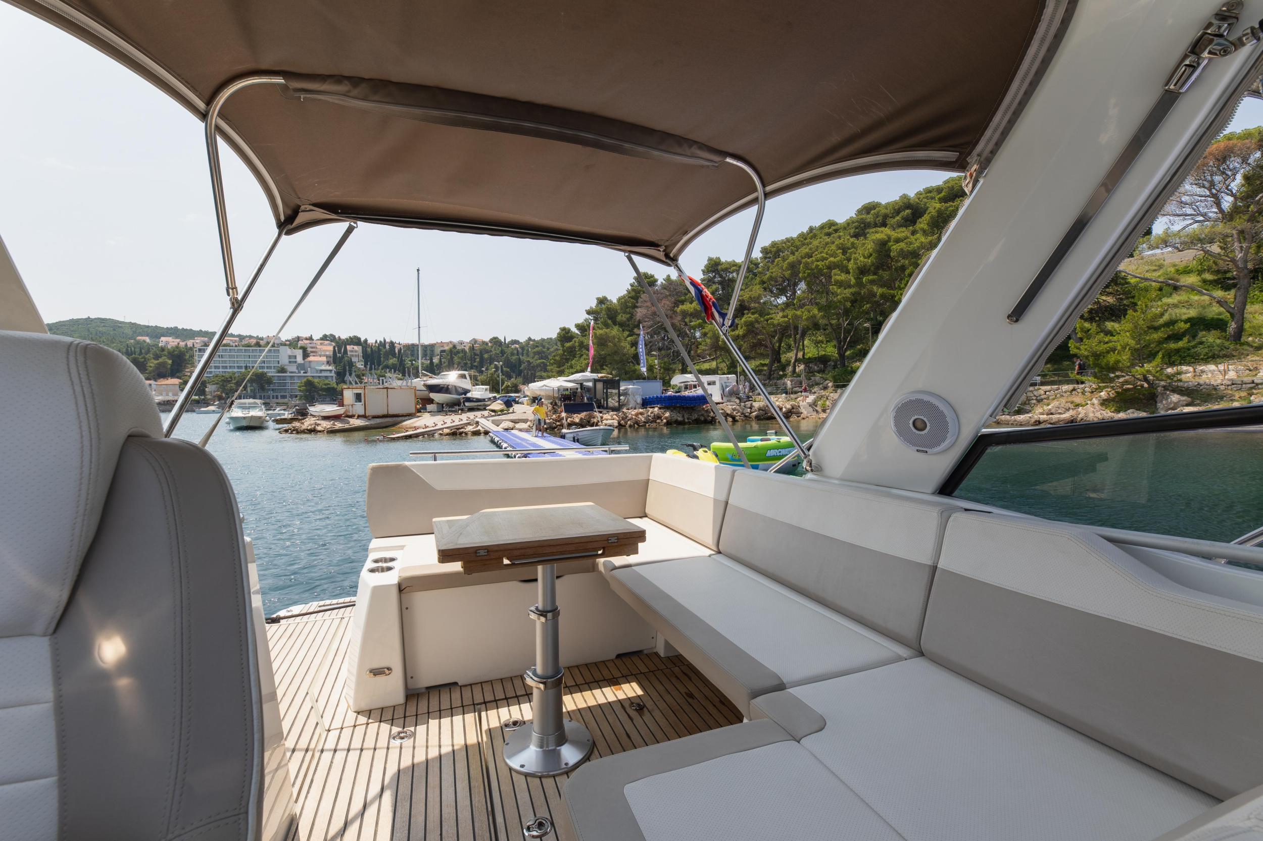 Photo #12 - Jeanneau Leader 30 (Leader 30) in Dubrovnik - 20644