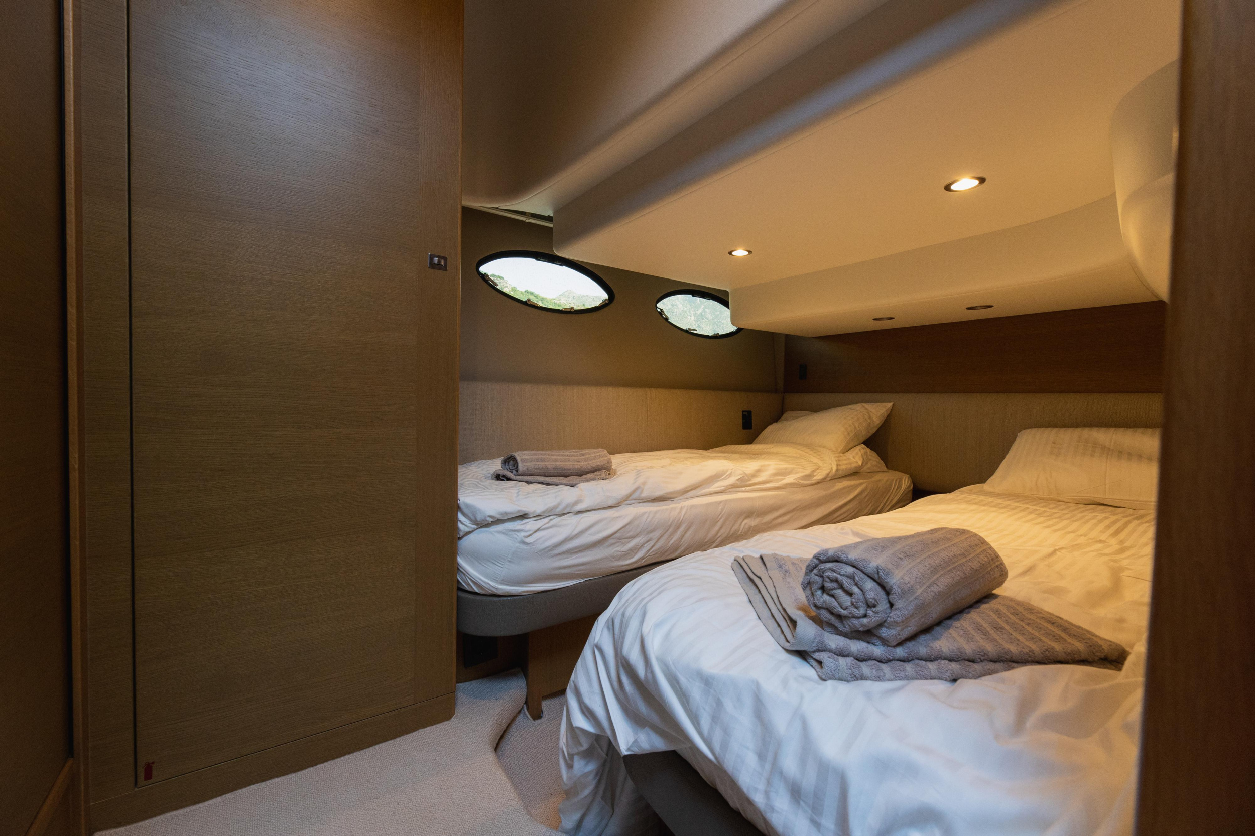 Photo #8 - Princess F43 (Contessa) in Dubrovnik - 20645