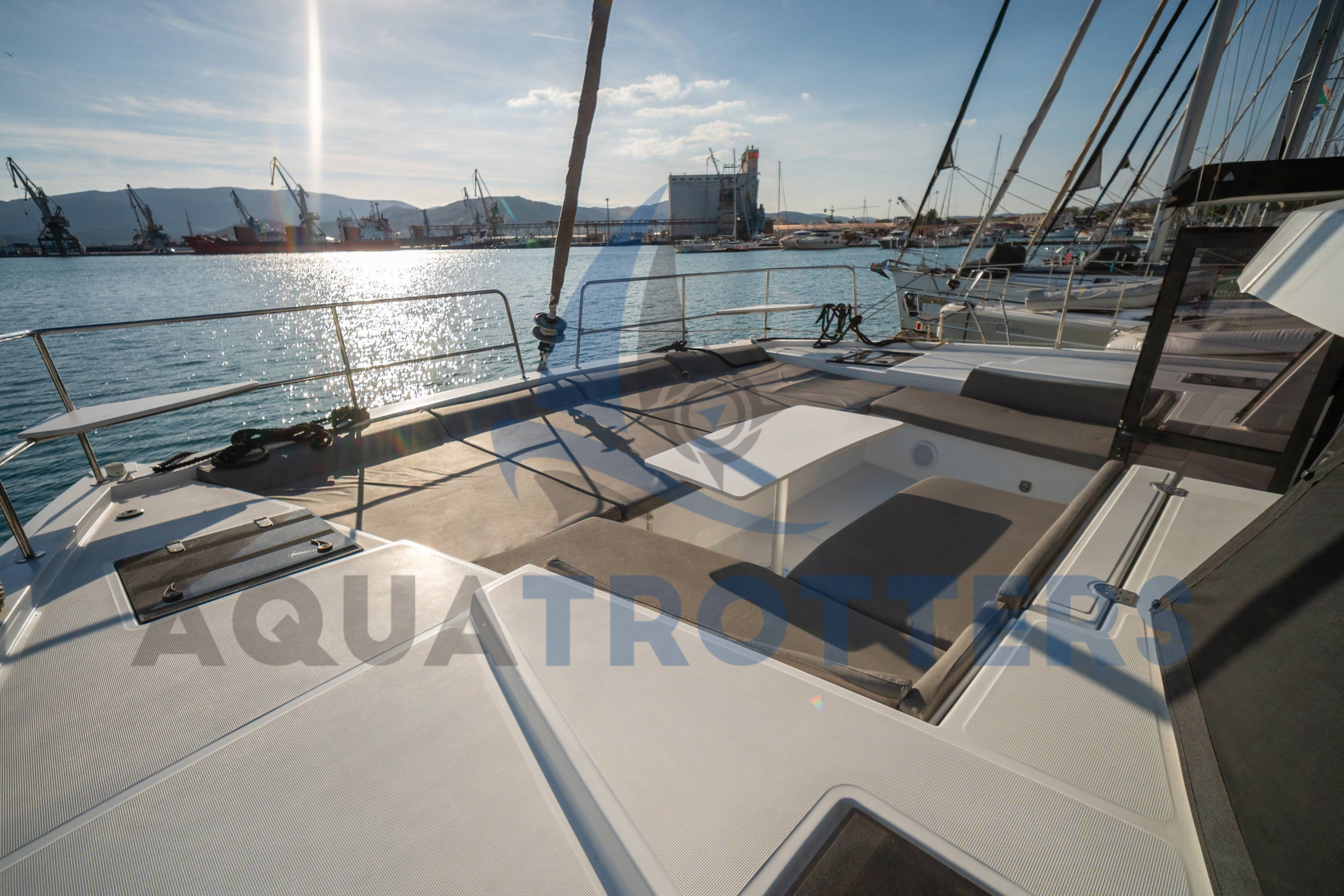 Photo #5 - Bali 4.2 (Silver IX) en Volos - 14018