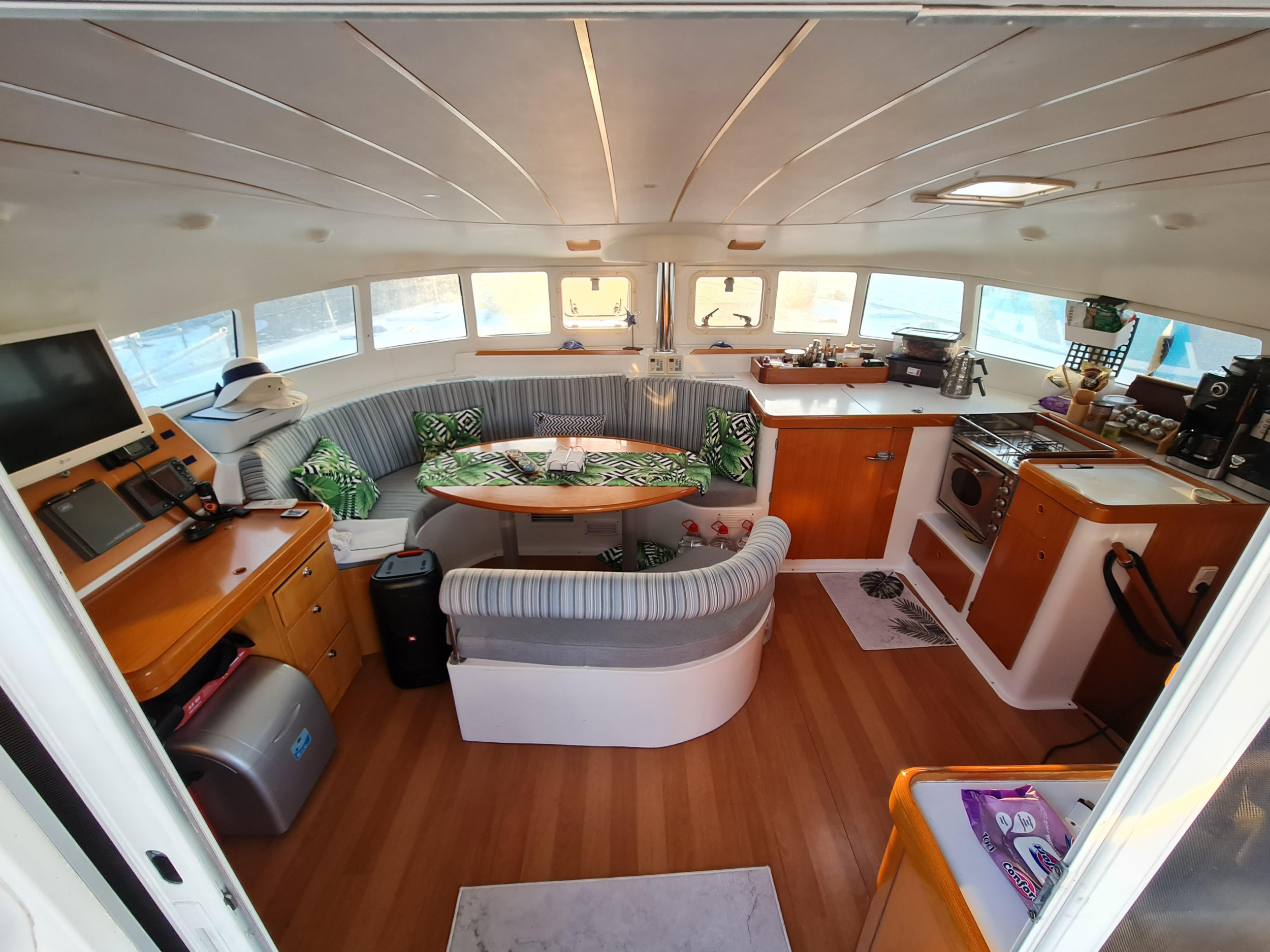 Photo #13 - Lagoon 410 S2 (Aloha) en Fethiye - 20653