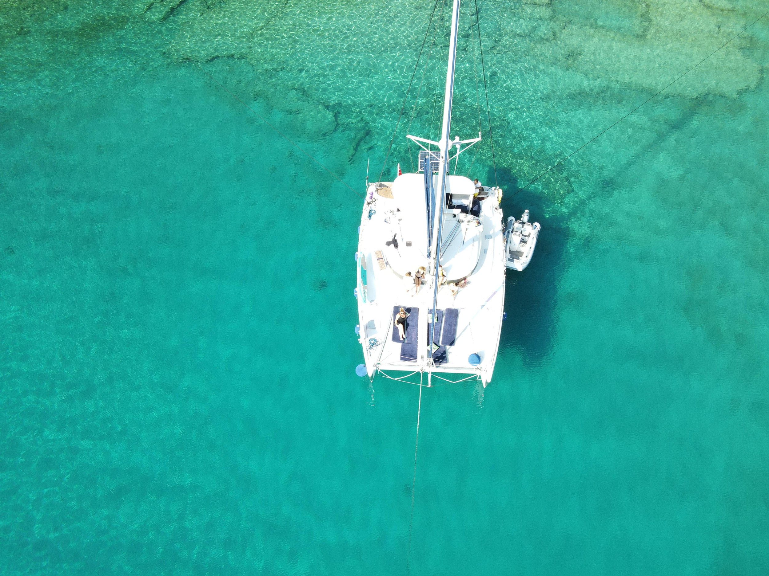 Photo #6 - Lagoon 410 S2 (Aloha) en Fethiye - 20653