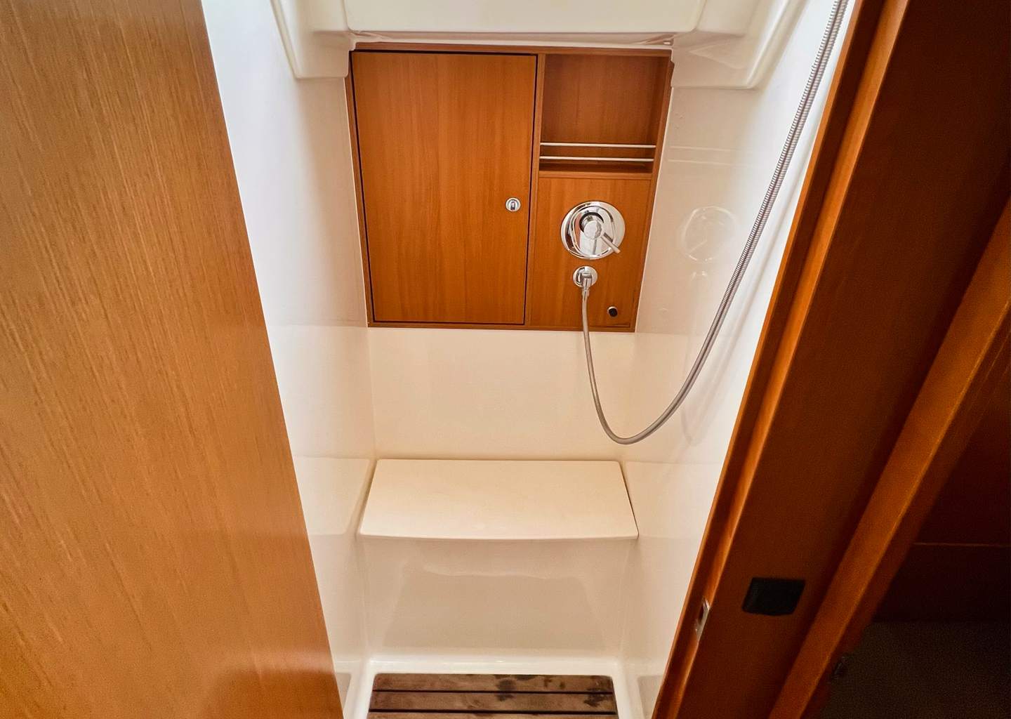Photo #7 - Bavaria 45 (Aquaholic) in Fethiye - 20655